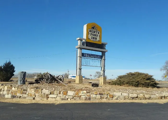Bent Fort Inn